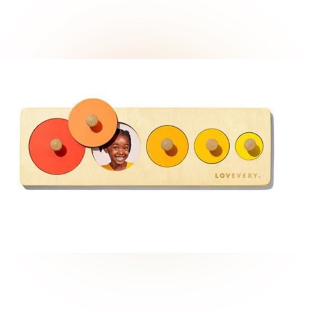 LOVEVERY Circle of Friends puzzle
